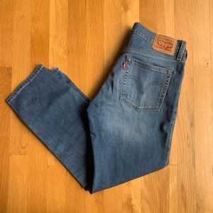 levi’s boyfriend jeans